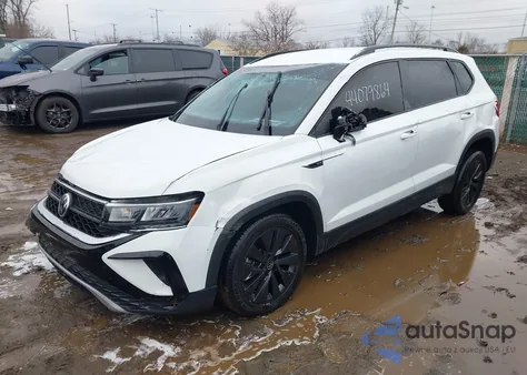 2022 Volkswagen Taos 1.5T S z USA, uszkodzony, nr VIN 3VVAX7B28NM079088